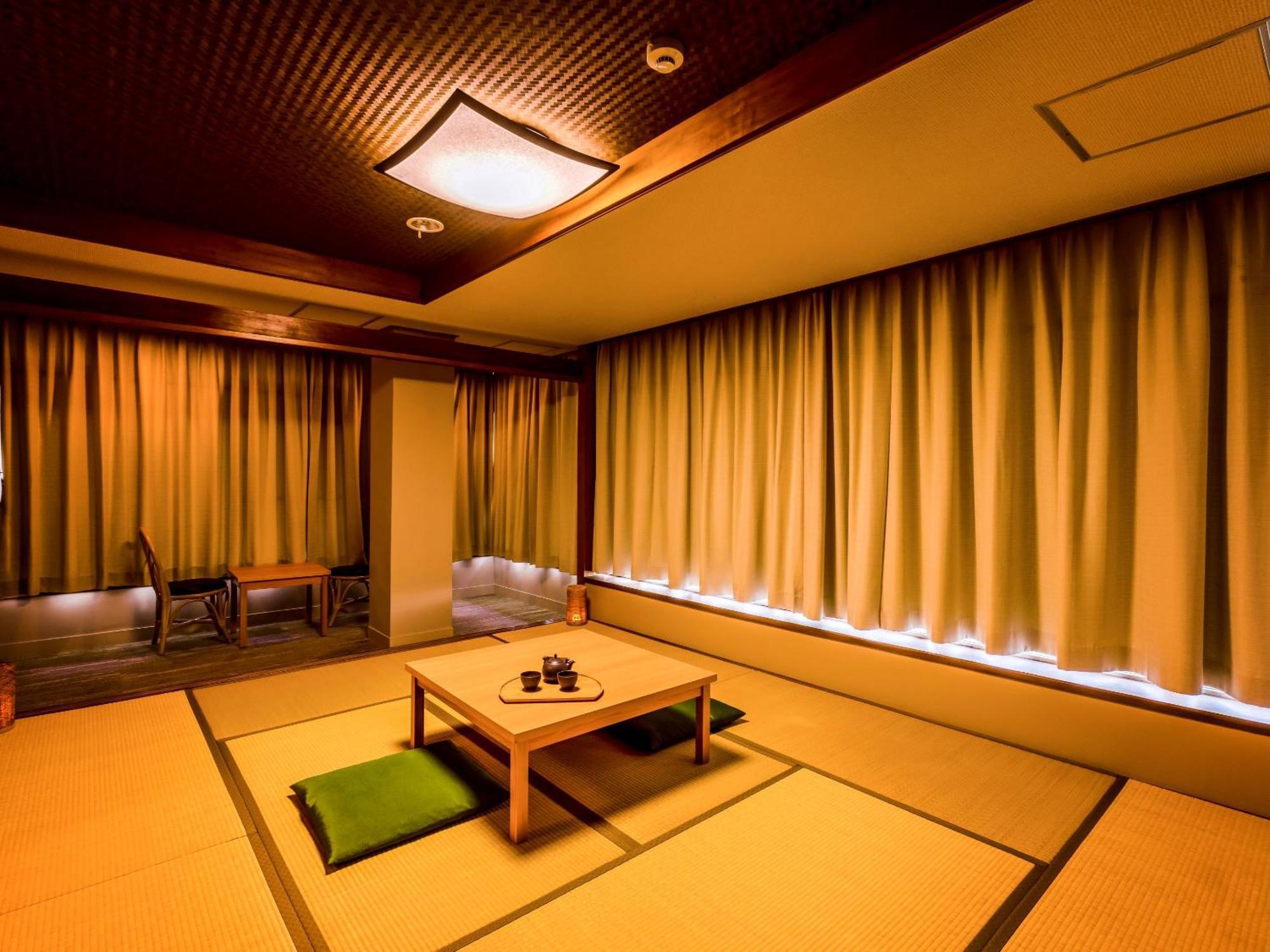 Hotel Ooedo Onsen Monogatari Premium Toba Saichoraku Extérieur photo